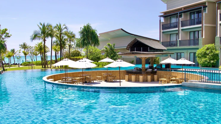 Le Meridien Khao Lak Resort & Spa